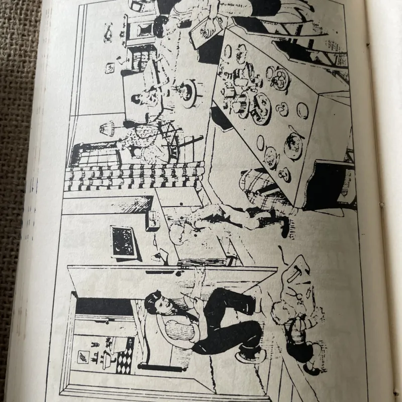 Sách tiếng Anh - Junior English Composition and Grammar" pupil's book by J. A. Bright.     796215