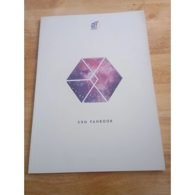 3 quyển fanbook tặng kèm mega poster 521689