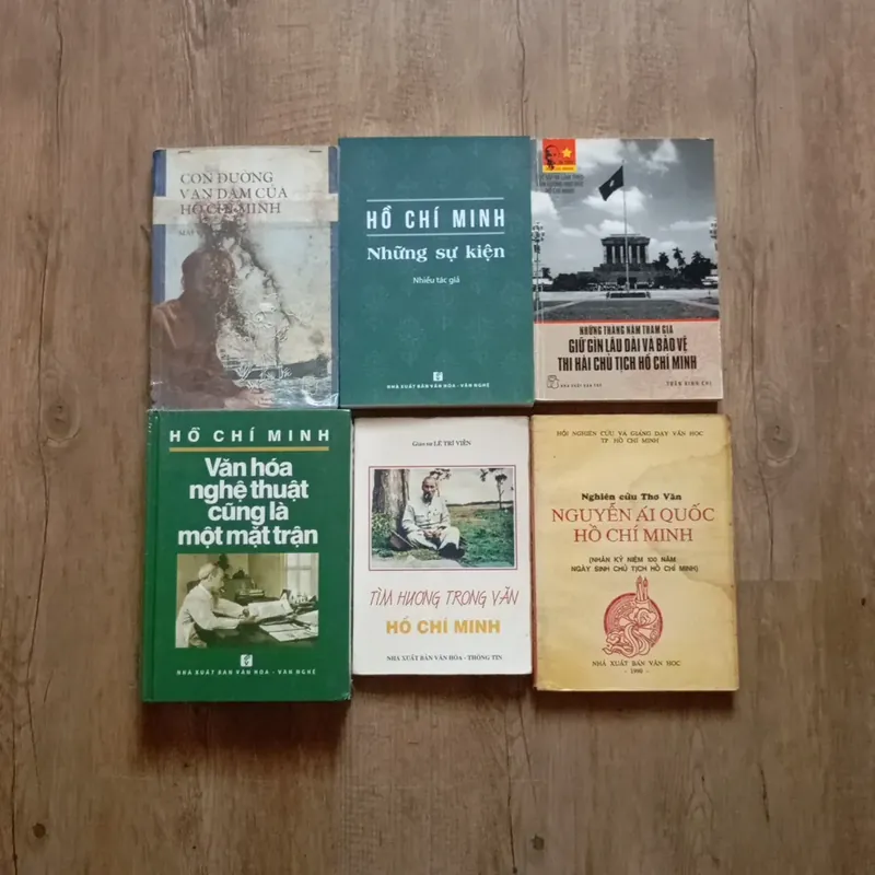 Combo sách về Chủ tịch Hồ Chí Minh  697980