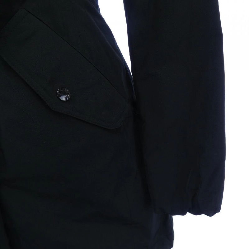 Áo khoác lông vũ MONCLER 642474