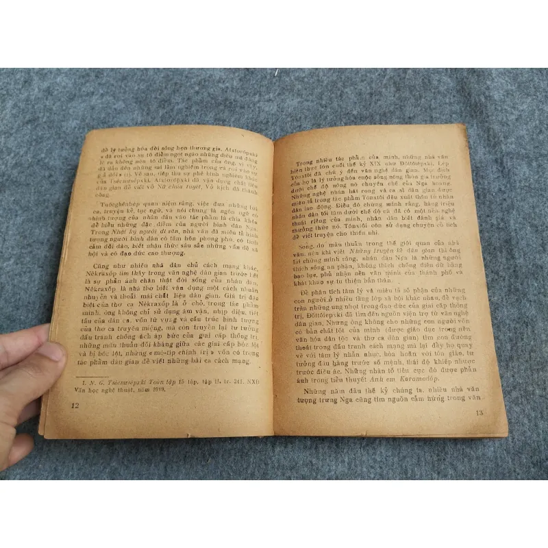 GORKI VỚI VĂN NGHỆ DÂN GIAN - HỒ SĨ VỊNH 606592