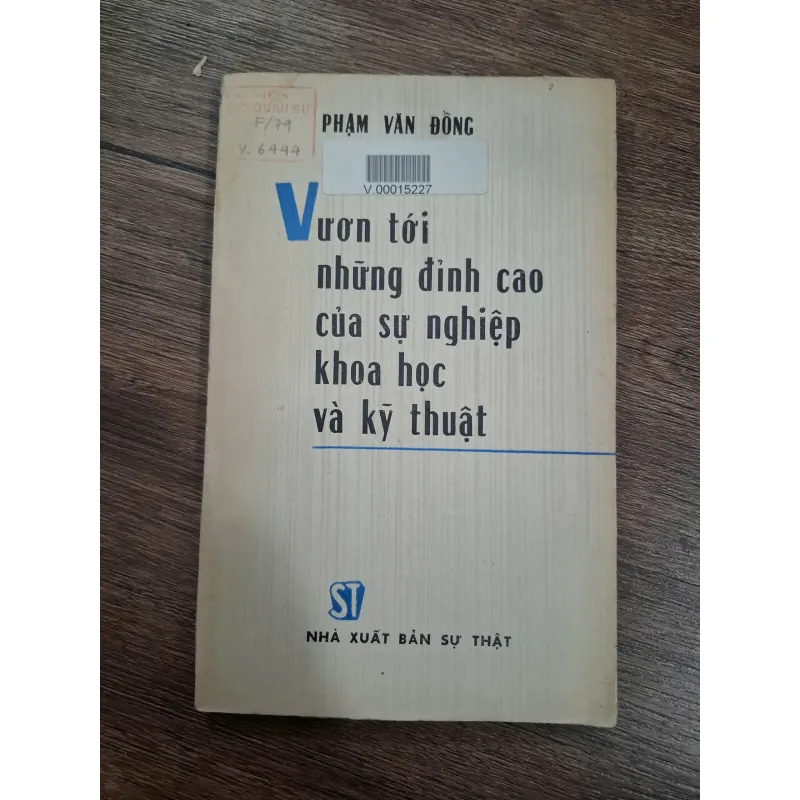 Vươn tới những đỉnh cao của sự nghiệp khoa học và kỹ thuật 714901