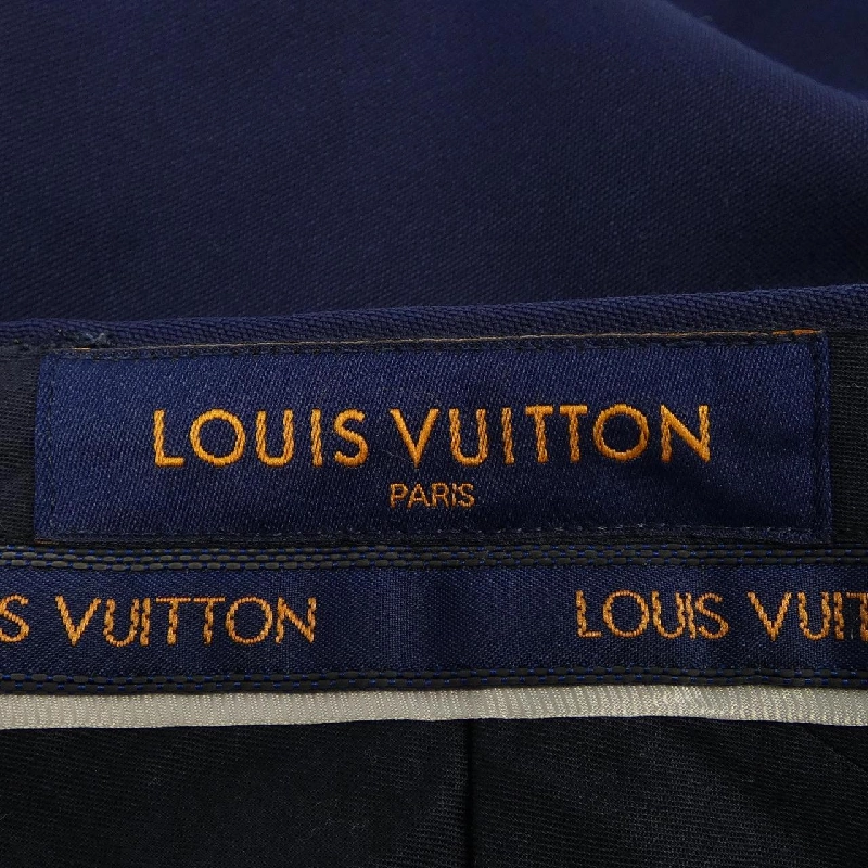 Quần short LOUIS VUITTON HLP21WTTX - Hàng hiệu Chính hãng 885618