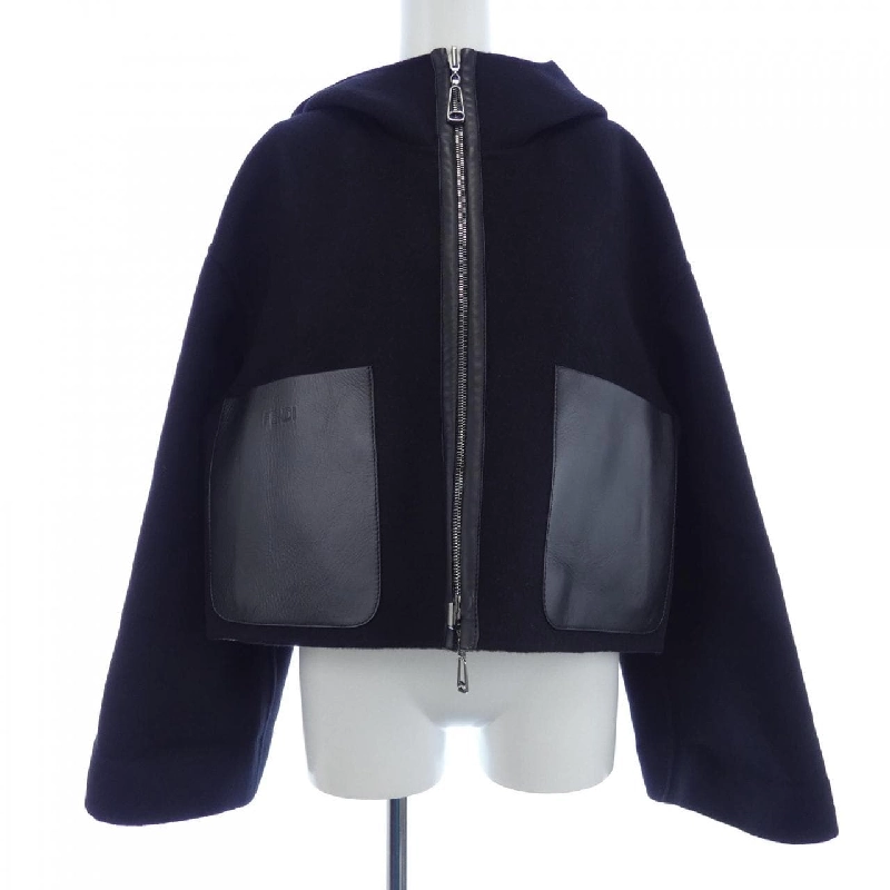 Áo khoác FENDI 635168