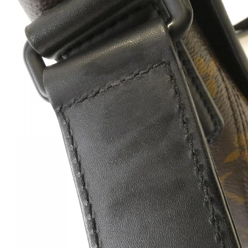 Túi đeo chéo Louis Vuitton Monogram Macassar Magnetic Messenger M45557 611038