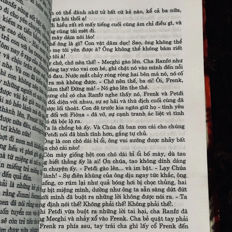 Tiếng chim hót trong bụi mận gai 716807