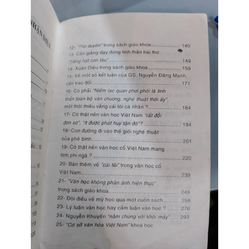 VĂN HỌC PHÊ BÌNH NHẬN DIỆN 292322