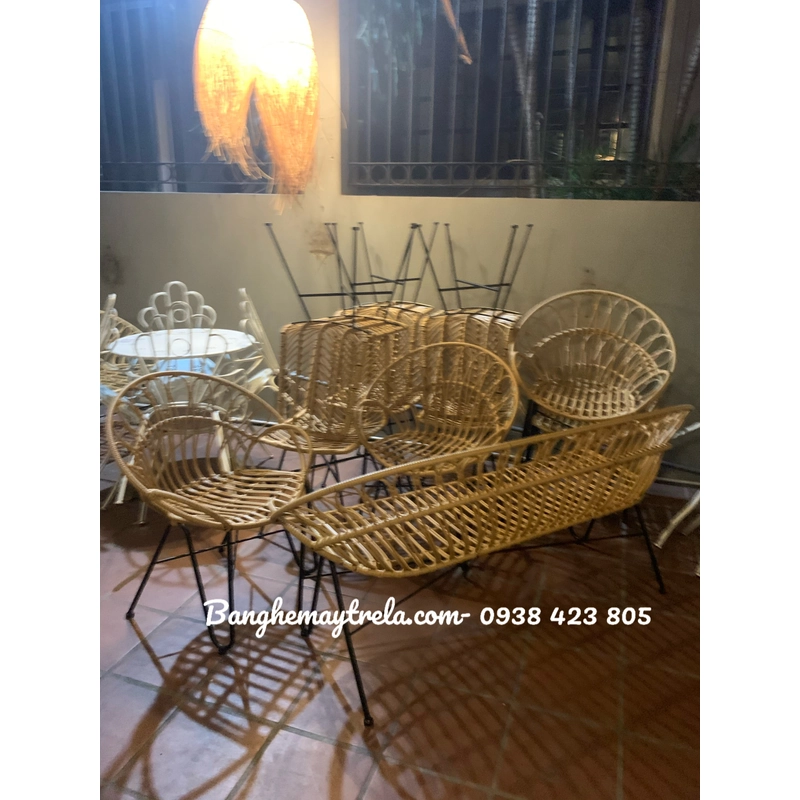 Bàn ghế mây nhựa thiết kế thanh mảnh 463485