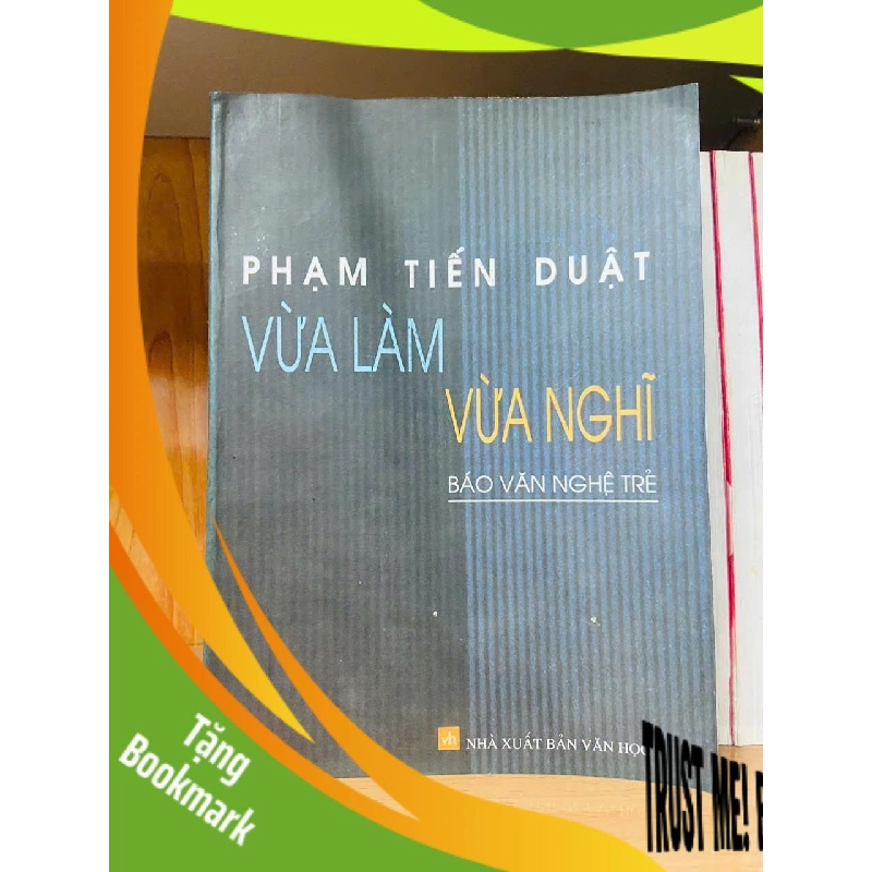 (TẶNG BOOKMARK) Vừa làm vừa nghĩ - VĂN HỌC - RBK2011-52 956424