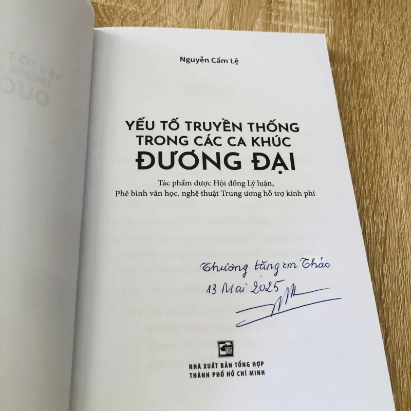 YẾU TỐ TRUYỀN THỐNG TRONG CÁC CA KHÚC ĐƯƠNG ĐẠI  1027895