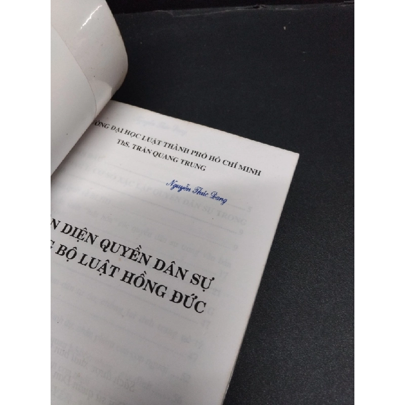 Nhận diện quyền dân sự trong bộ luật hồng đức mới 90% 2010 HCM2207 GIÁO TRÌNH, CHUYÊN MÔN 191233