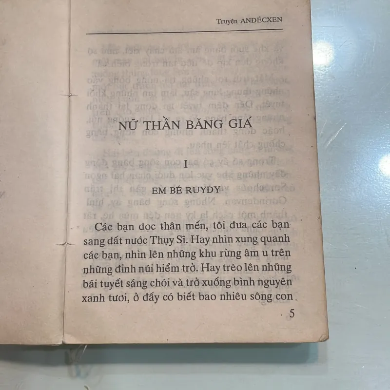 Truyện cổ Andecxen nxb Văn Học - 1997  1026424