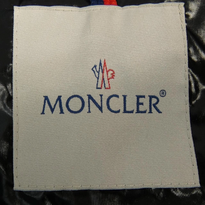 Áo gile MONCLER - Hàng hiệu Chính hãng 897581