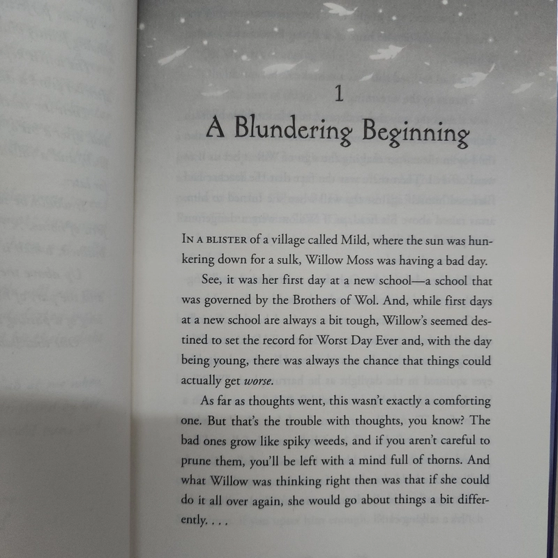 Sách Starfell 3, Willow Moss & the Vanished Kingdom của Dominique Valente mới 95% 508783
