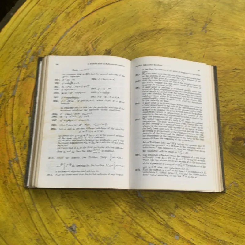 A PROBLEM BOOK IN MATHEMATICAL ANALYSIS- G.N. BERMAN 760755