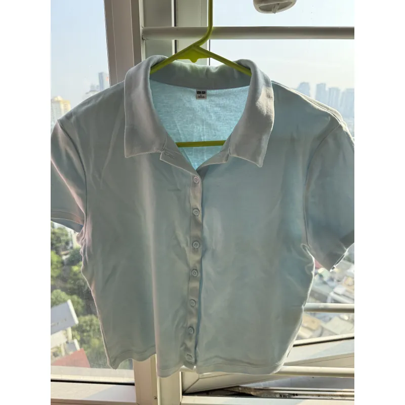 Combo 3 áo thun màu xanh baby của Uniqlo 1025636
