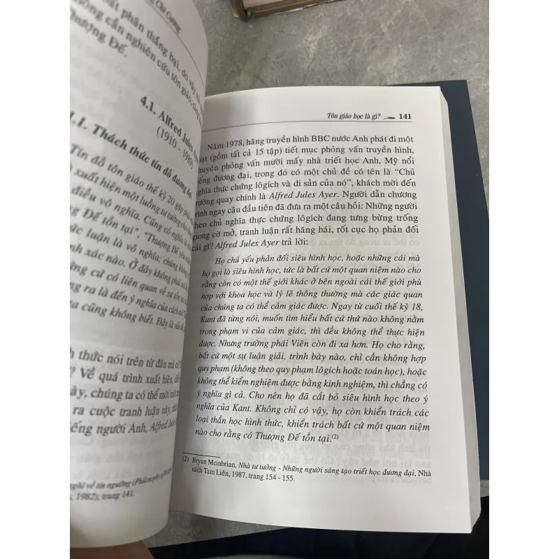 TÔN GIÁO HỌC LÀ GÌ - TRƯƠNG CHÍ CƯƠNG  1024696