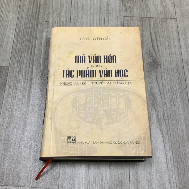 Mã văn hoá trong tác phẩm văn ngọc. Có chữ ký tặng. 7b1 1027868