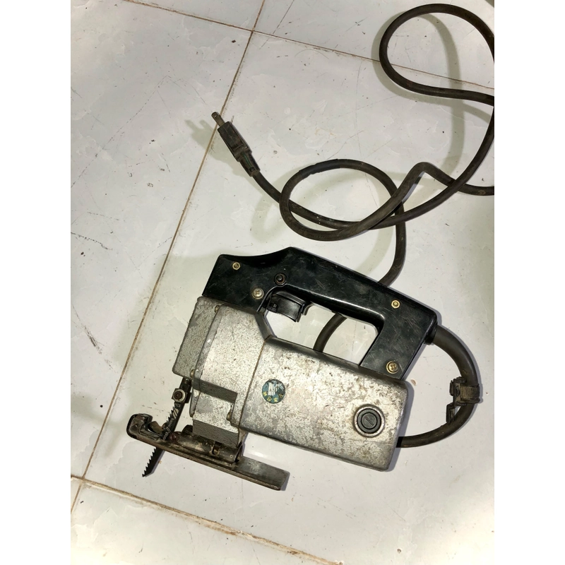 Máy cưa lọng Makita Nhật ( có điều tốc ) 522855
