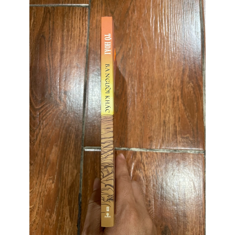 Ba người khác - Tô Hoài (k1) 509567