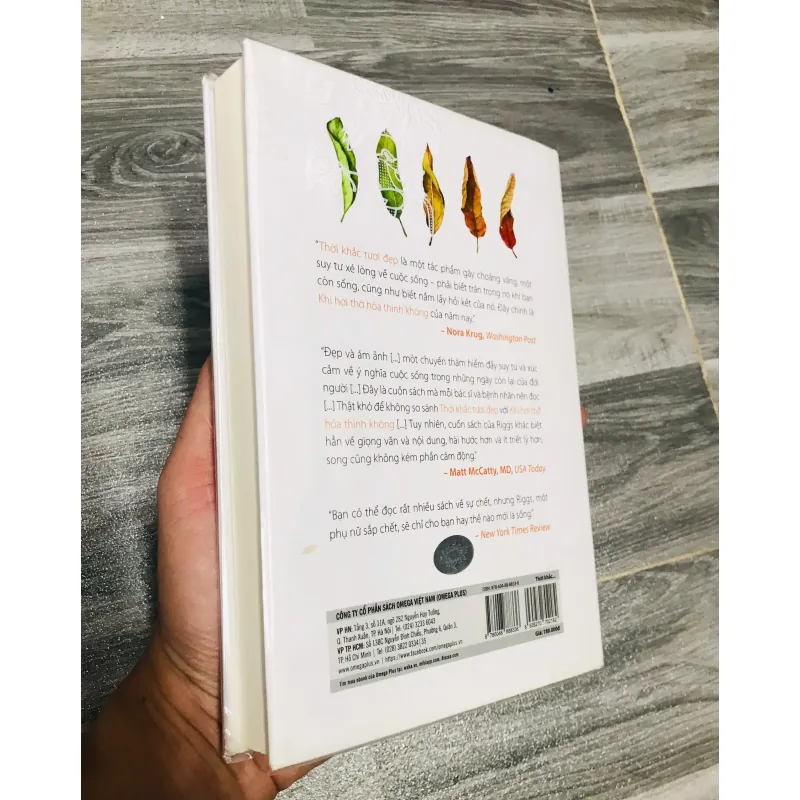 THỜI KHẮC TƯƠI ĐẸP: HỒI ỨC VỀ SỰ SỐNG & CÁI CHẾT 778257