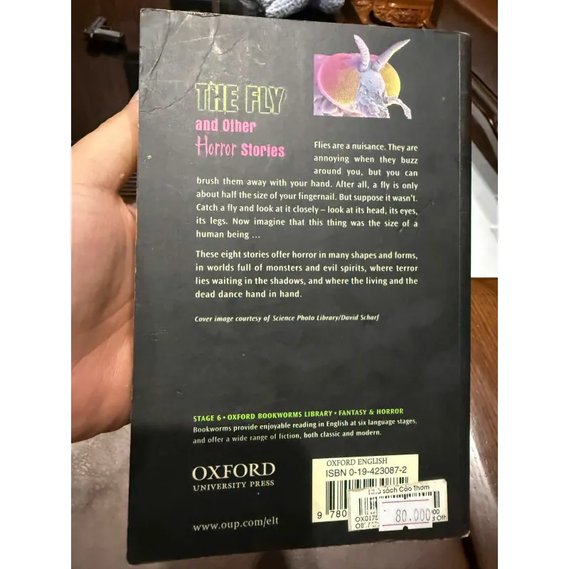 THE FLY AND OTHER HORROR STORIES – John Escott- K6 1035715