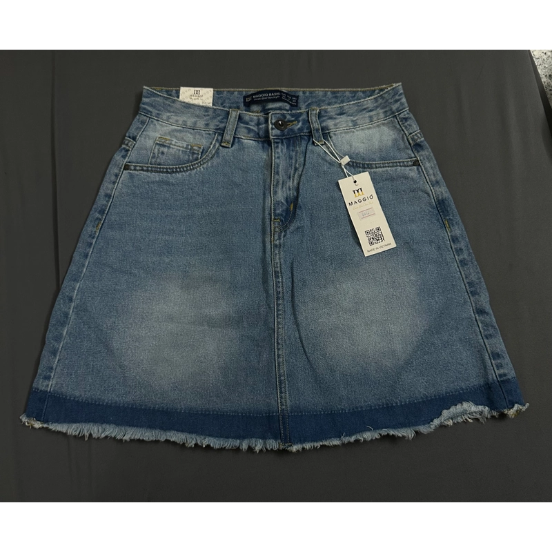 Chân váy jean VNXK new thanh lý eo 68 ko co giãn 549500