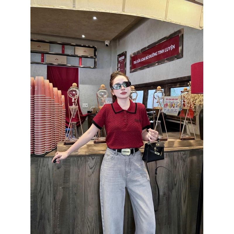 Áo Len nữ QC hàng new in chữ miu miu màu đỏ 40-62kg 546719