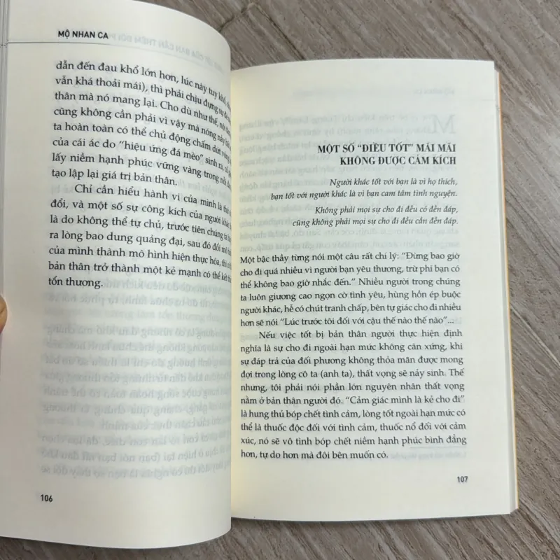 Lòng tốt của bạn cần thêm đôi phần sắc sảo - Mộ Nhan Ca 753756