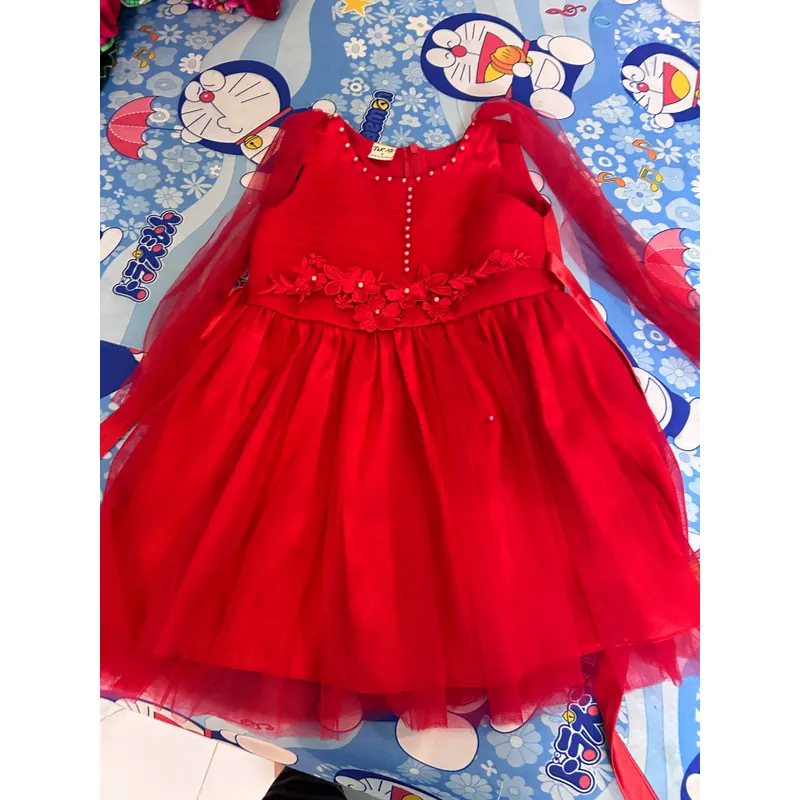 Đầm đỏ von cho be gai 728154