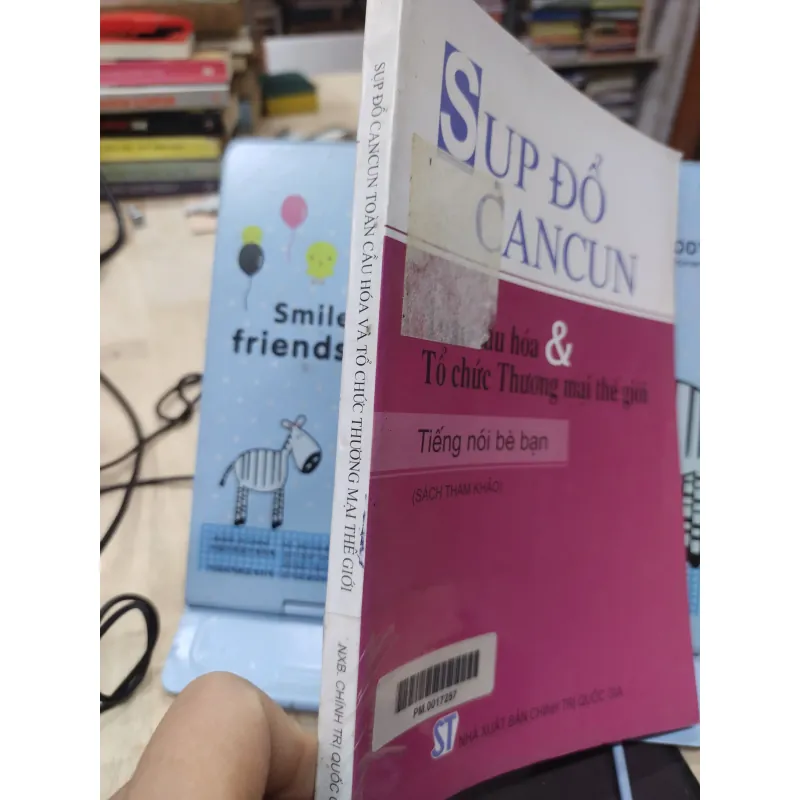 Sách: Sụp đổ Cancun toàn cầu hoá và tổ chức thương mại Thế giới (A1) 756920