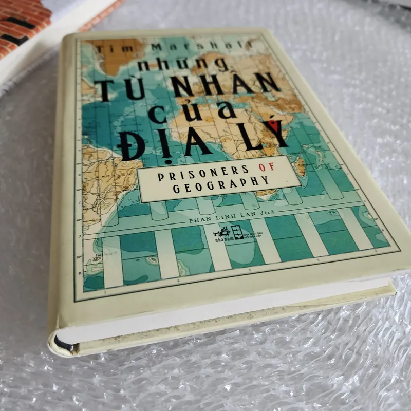 Những tù nhân của địa lý | Tim Marshall 695998