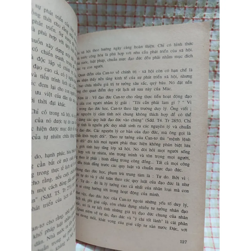 LỊCH SỬ TRIẾT HỌC - PTS. Phạm Văn Chín (Chủ biên), PTS Phạm Văn Hùng 797594