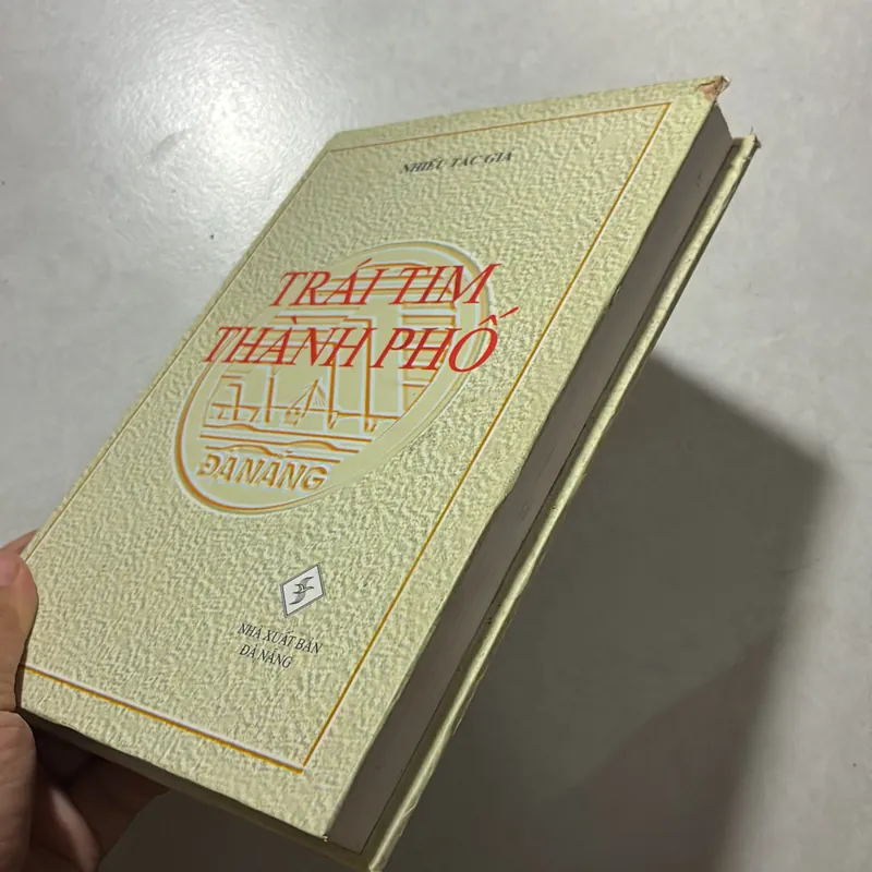 Trái tim thành phố 726954