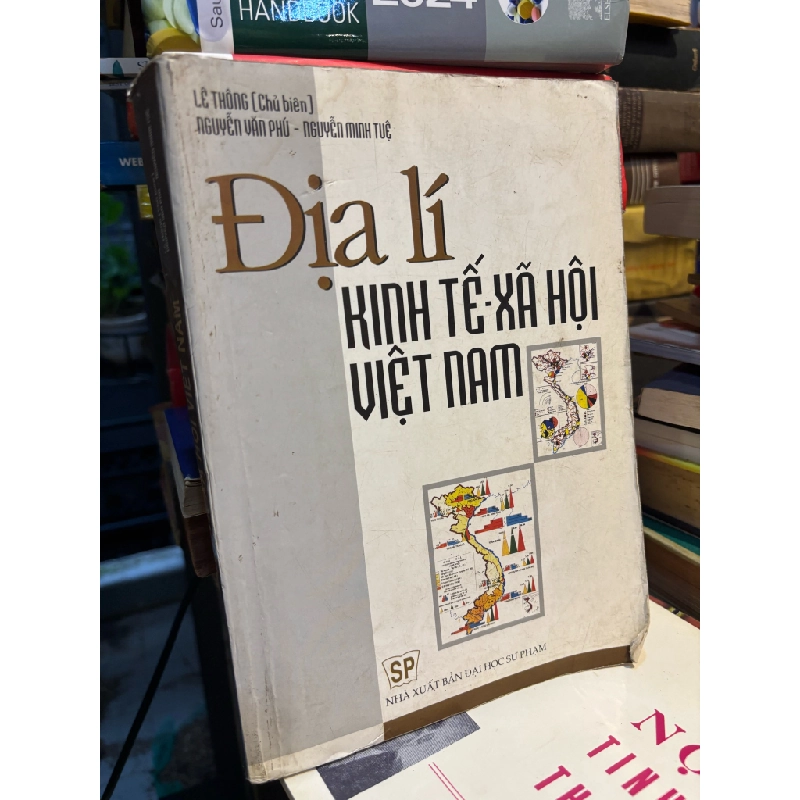 Địa lí kinh tế xã hội Việt Nam - Lê Thông, Nguyễn Văn Phú, Nguyễn Minh Tuệ 332934