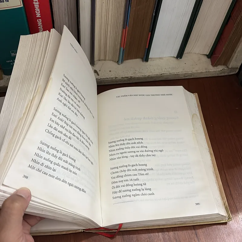 II Văn Học: Đi! Đây Việt Bắc! _ Cổng Tỉnh _ Người Người Lớp Lớp - Trần Dần - 2015 709132