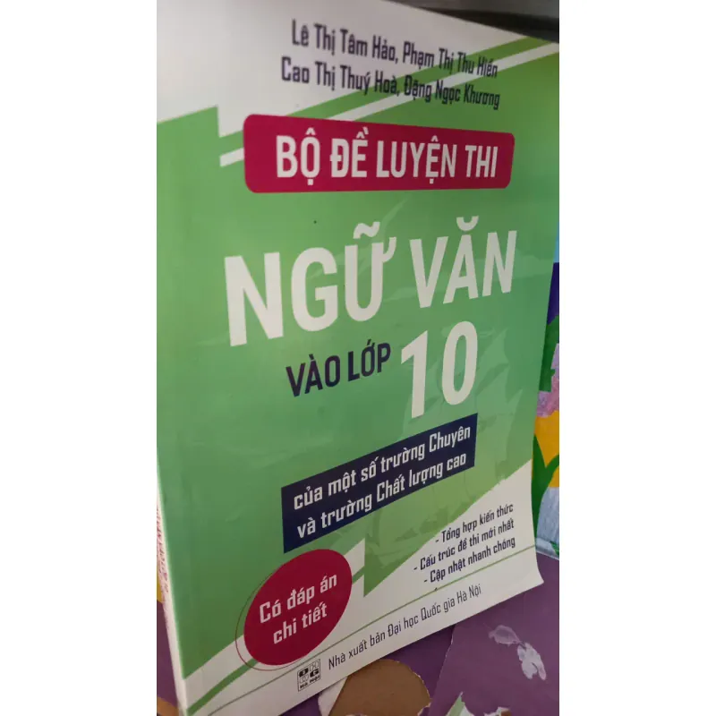 bộ đề thi chuyên văn vào 10 1005905