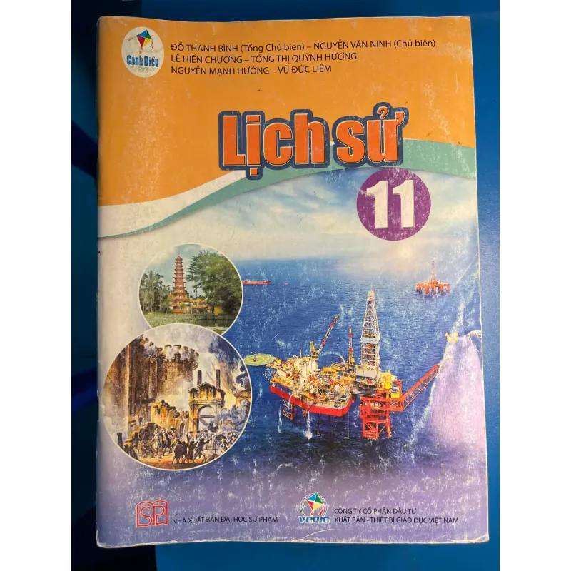 Bộ sách giáo khoa lớp 11 1031243