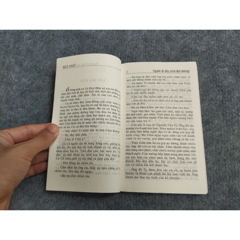 NGƯỜI ĐI ĐÀY TRÊN ĐẠI DƯƠNG - BÚT NGỮ 567748