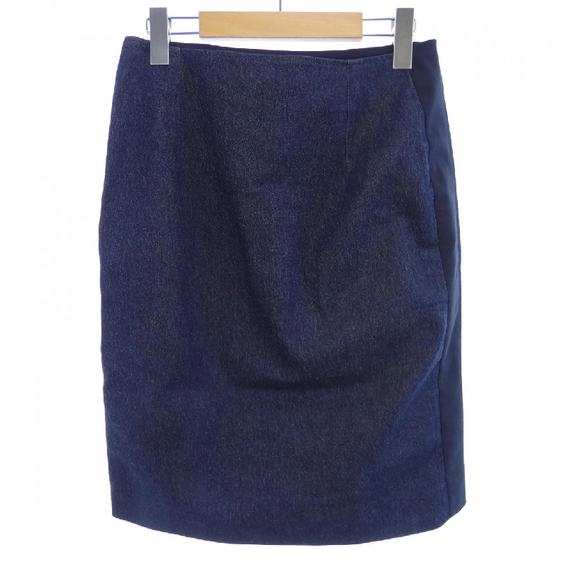 Chân váy CHANEL - Hàng hiệu Authentic 824887