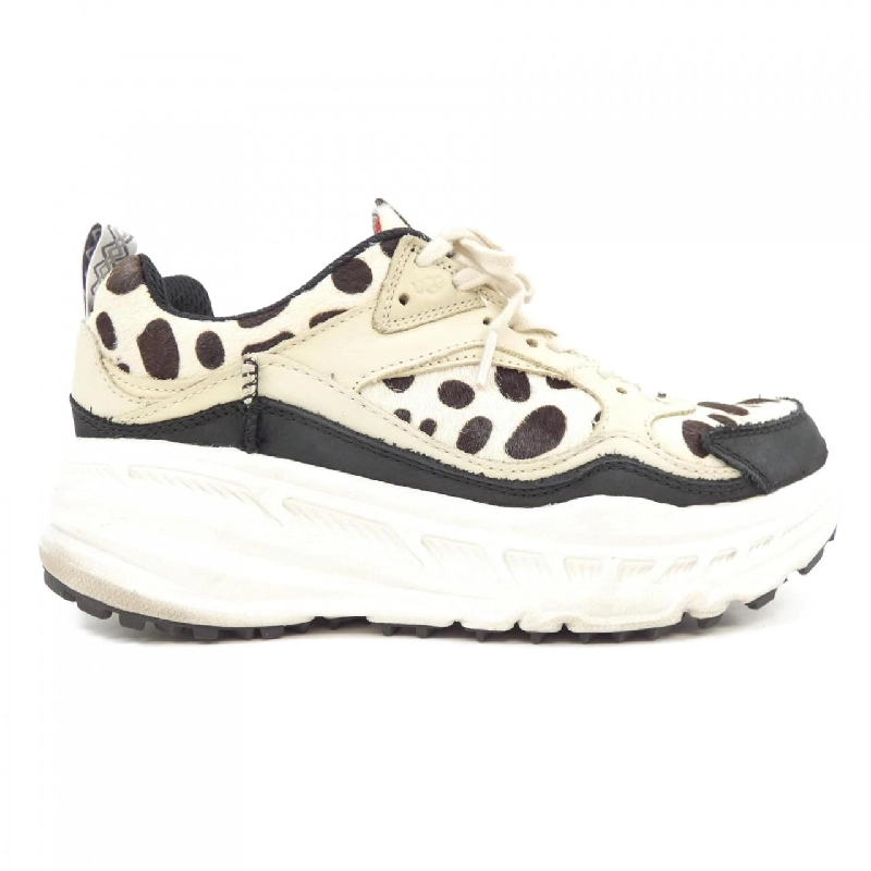 Giày sneaker UGG - Hàng hiệu Authentic 903722