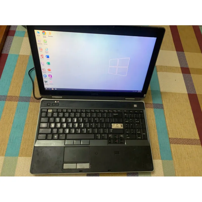 LAPTOP DELL LATITUDE E6530, HỎNG PIN, CẮM SẠC VÀO VẪN CHẠY, TẶNG CHUỘT VÀ SẠC 1013556