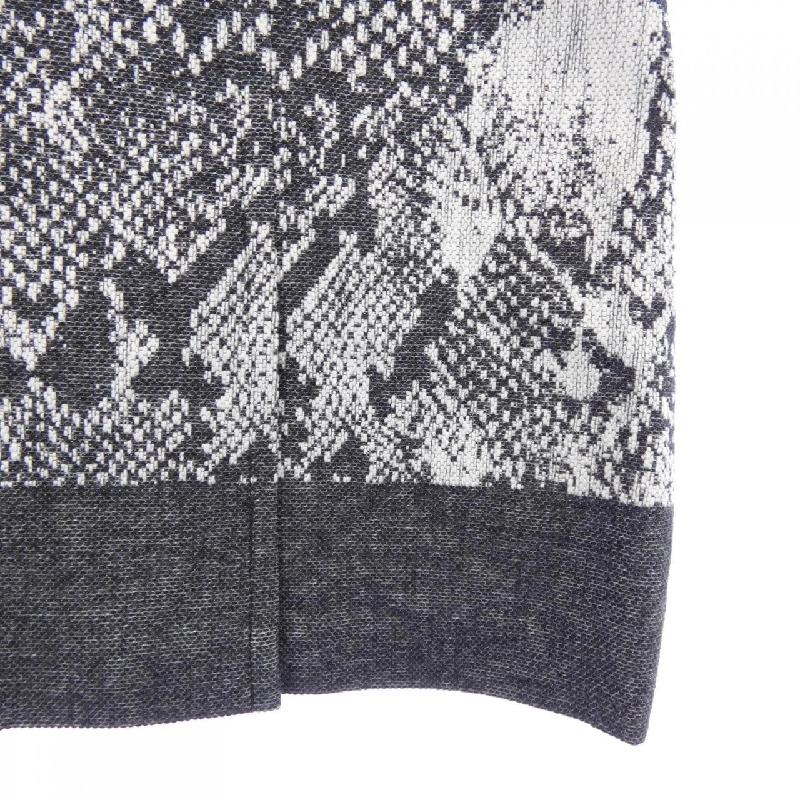 BOSS Skirt - Hàng hiệu Authentic 815586