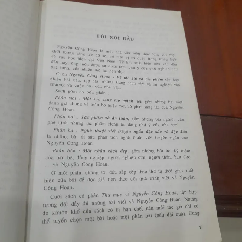 NGUYỄN CÔNG HOAN - về Tác gia và Tác phẩm 748285