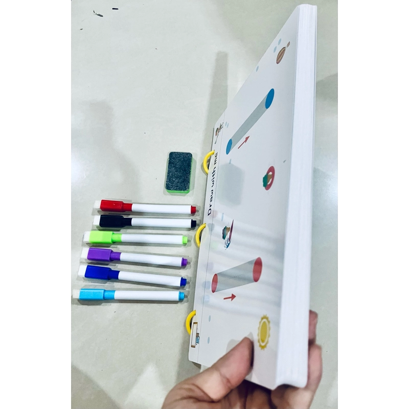 Đồ chơi giáo dục cho bé - Chính hãng Puzzle stroke line Viết vẽ xoá được + 6 bút lông 451309