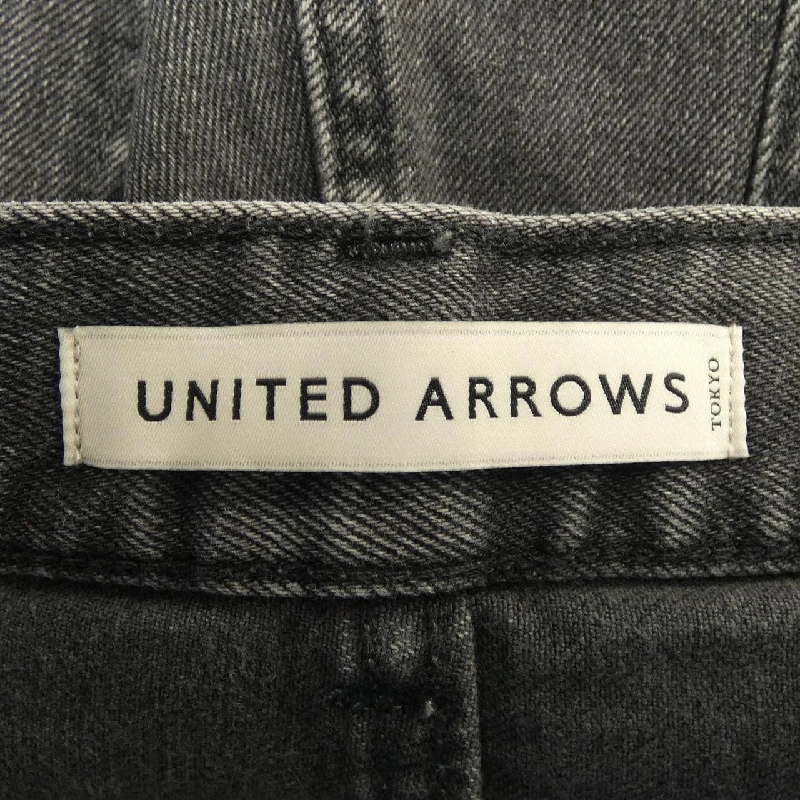 Quần jeans UNITED ARROWS - Hàng hiệu Authentic 890367