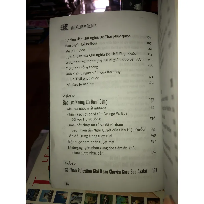 Bí mật một huyền thoại - Arafat Một đời tự do - Mạnh Kim và Nguyễn Văn Phước  777145