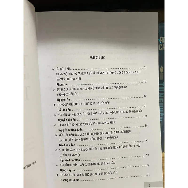 Tiếng Việt trong truyện Kiều  1024704