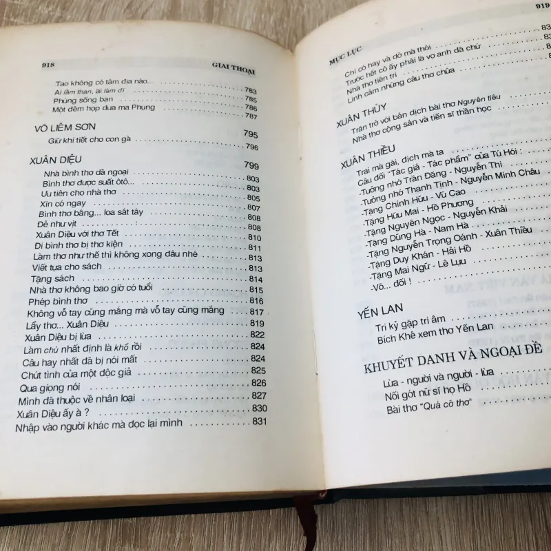 GIAI THOẠI NHÀ VĂN VIỆT NAM 929326
