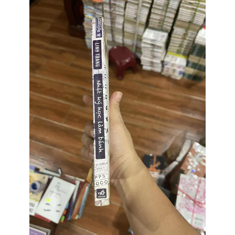 Nhật ký học làm bánh, Linh Trang, New 80% (Chien) 605153